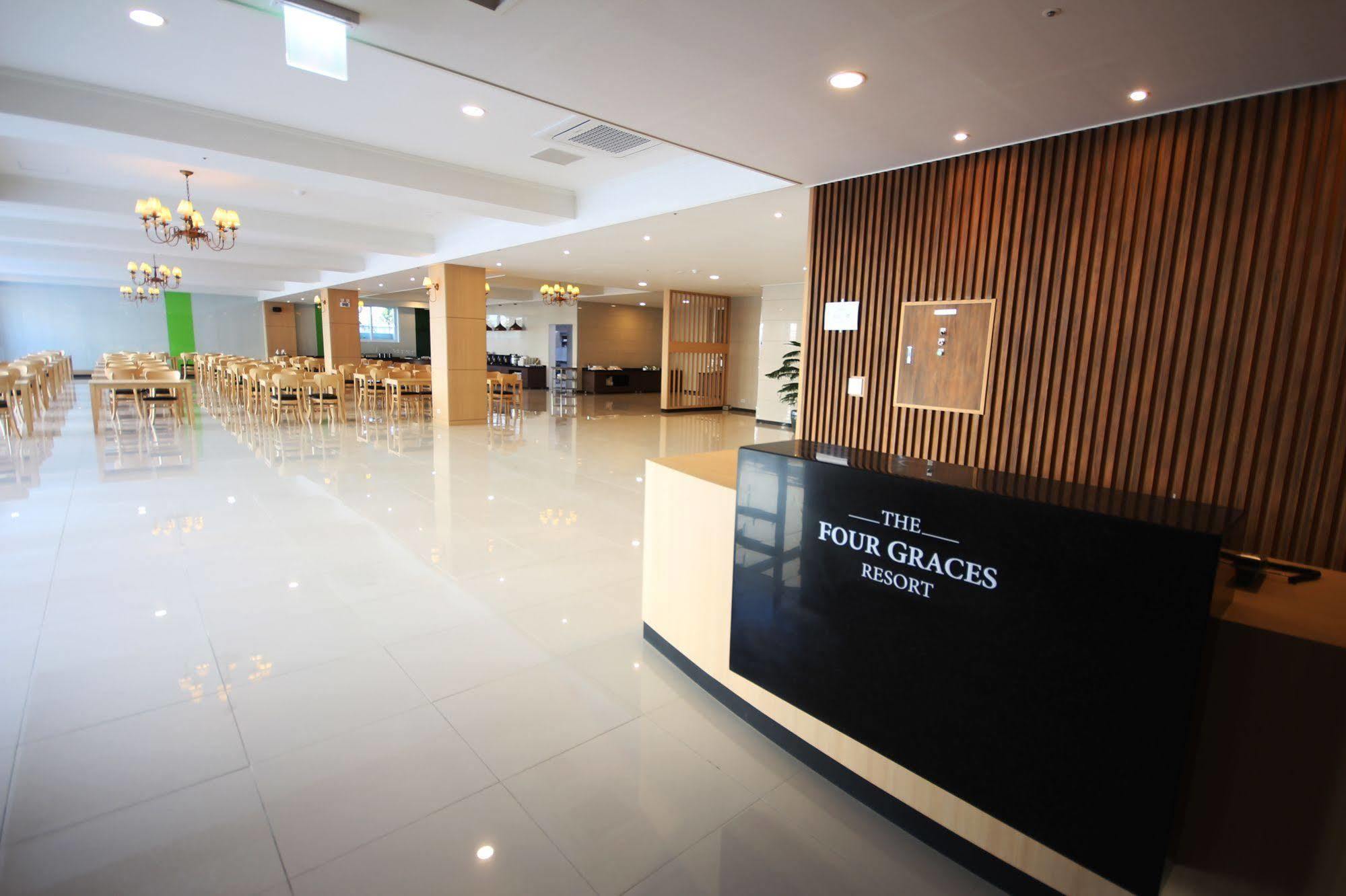 The Four Graces Resort Jeju Esterno foto