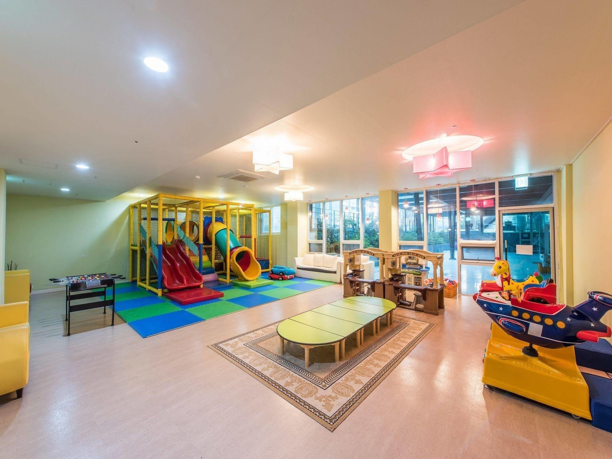 The Four Graces Resort Jeju Esterno foto
